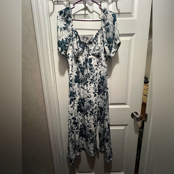 Baltic Born Cadence Midi dress, Jade Floral, medium, only worn once - Picture 7 of 7